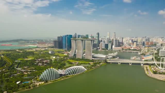 Großstadtflair in Singapur & Trauminsel Bali erleben
